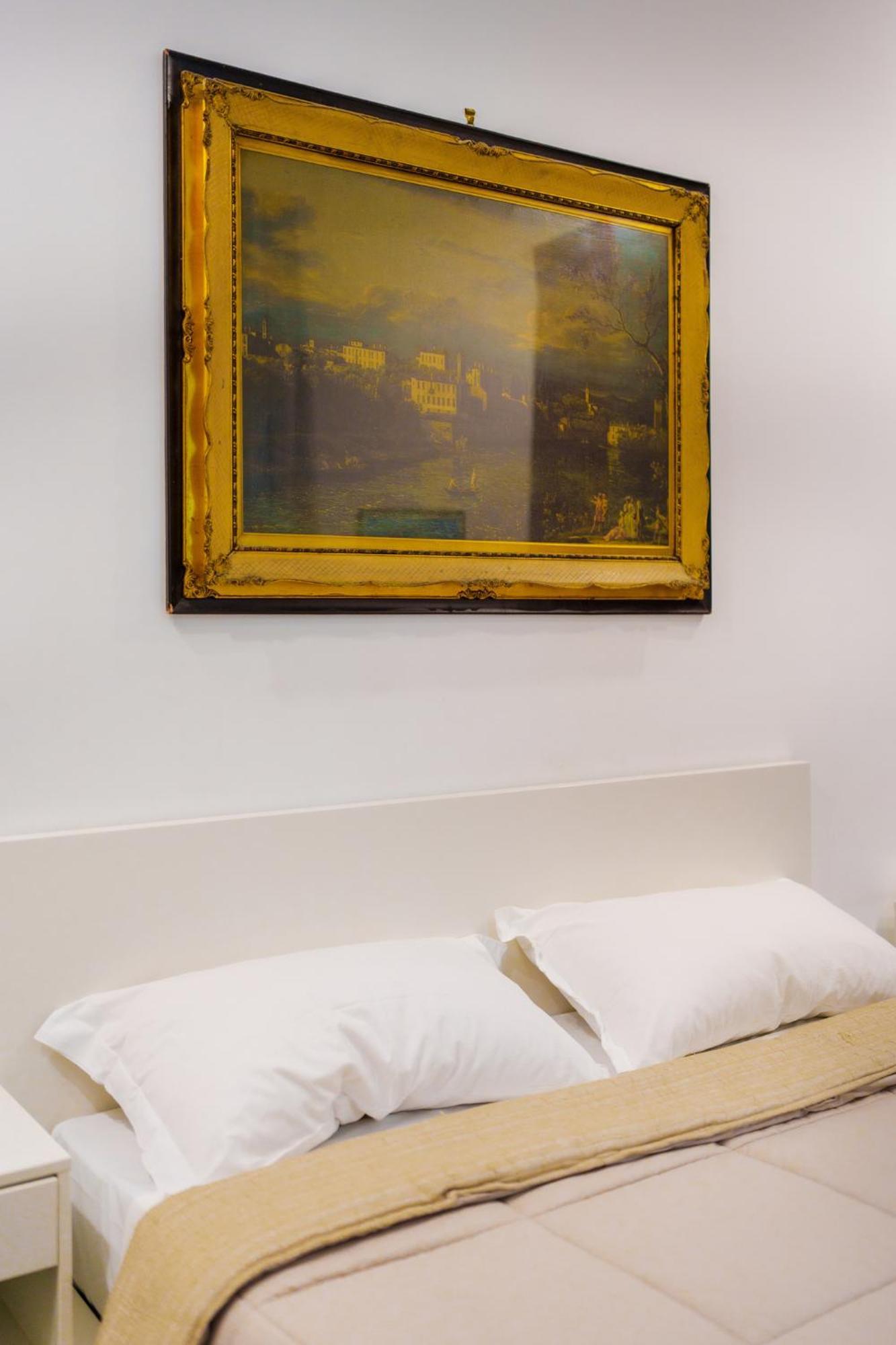 Casa Sasu - Design Modern Apartment เนเปิลส์ ภายนอก รูปภาพ