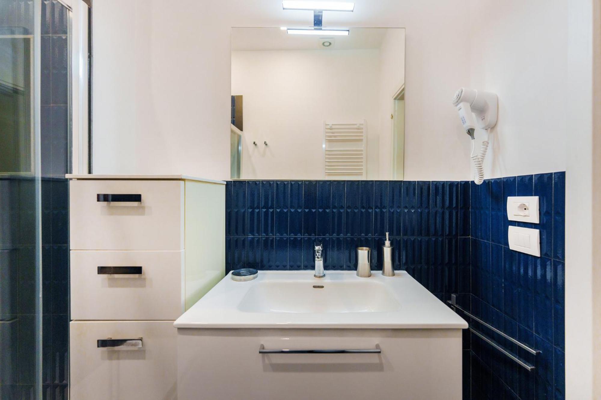 Casa Sasu - Design Modern Apartment เนเปิลส์ ภายนอก รูปภาพ